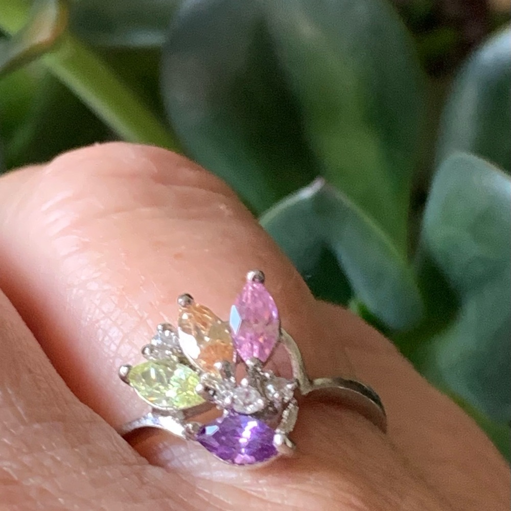 CZ ring size 9 NWOT.  (JW062)